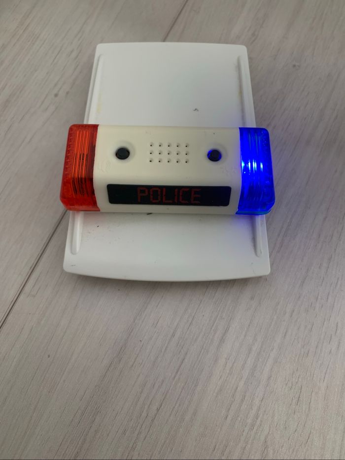 Voiture de police Playmobil (Plus de son) - photo numéro 8