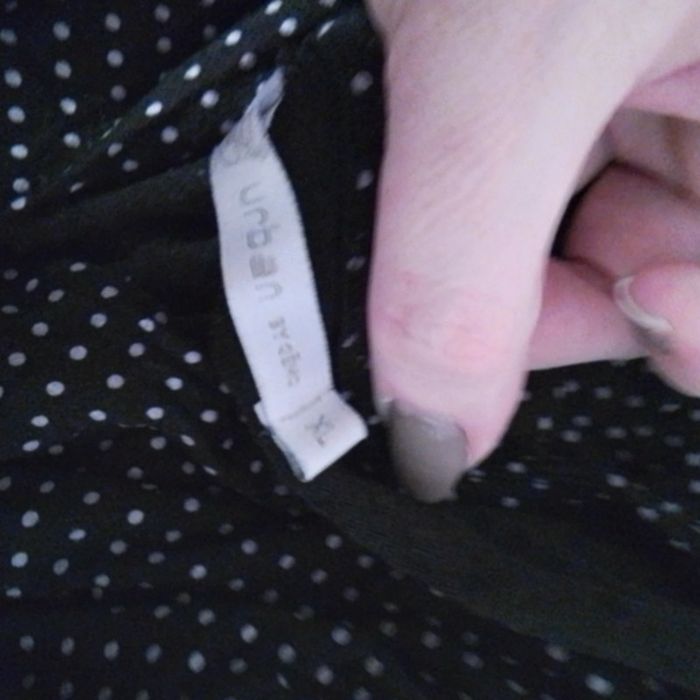 tshirt noir et blanc - photo numéro 3