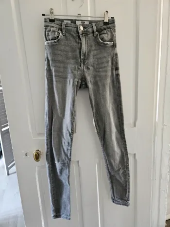 Jean skinny T.34 bershka