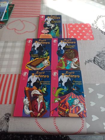 Lot esprit fantômes