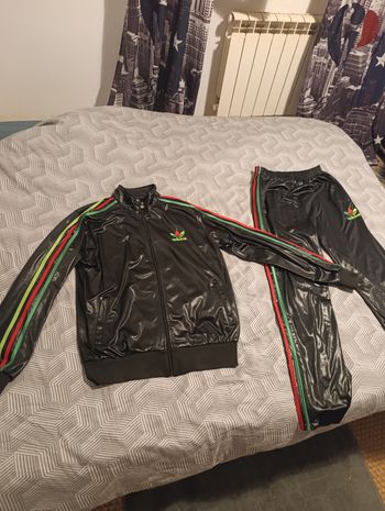 Ensemble adidas rare