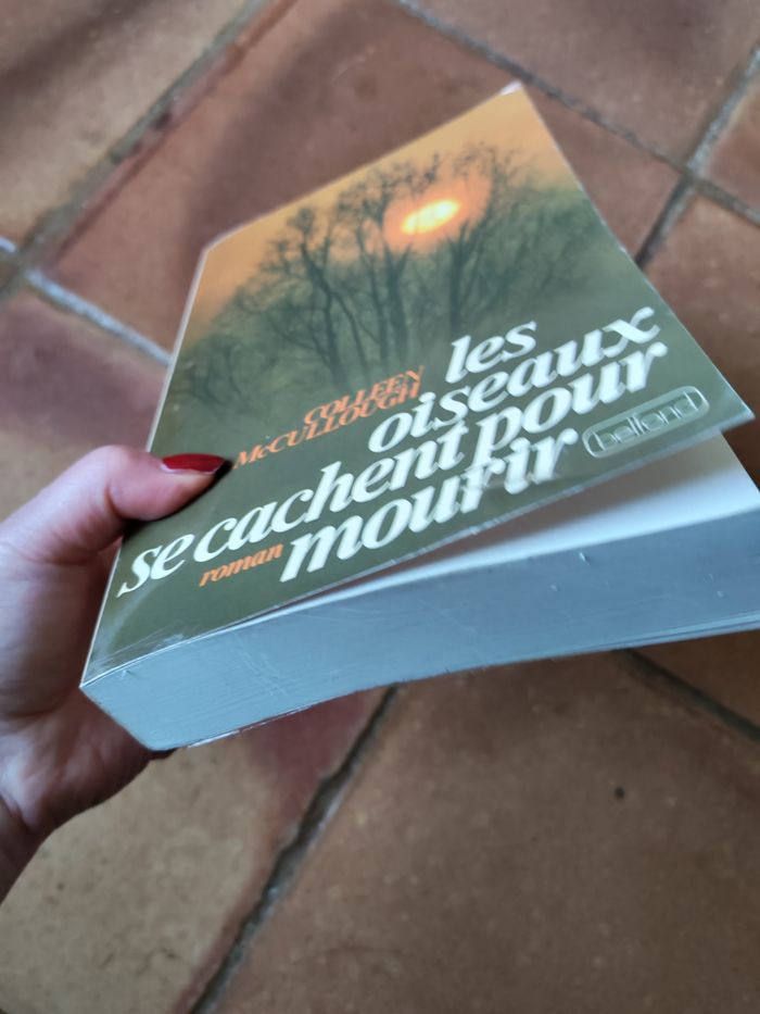 Colleen McCullough, roman Les oiseaux se cachent pour mourrir - photo numéro 6