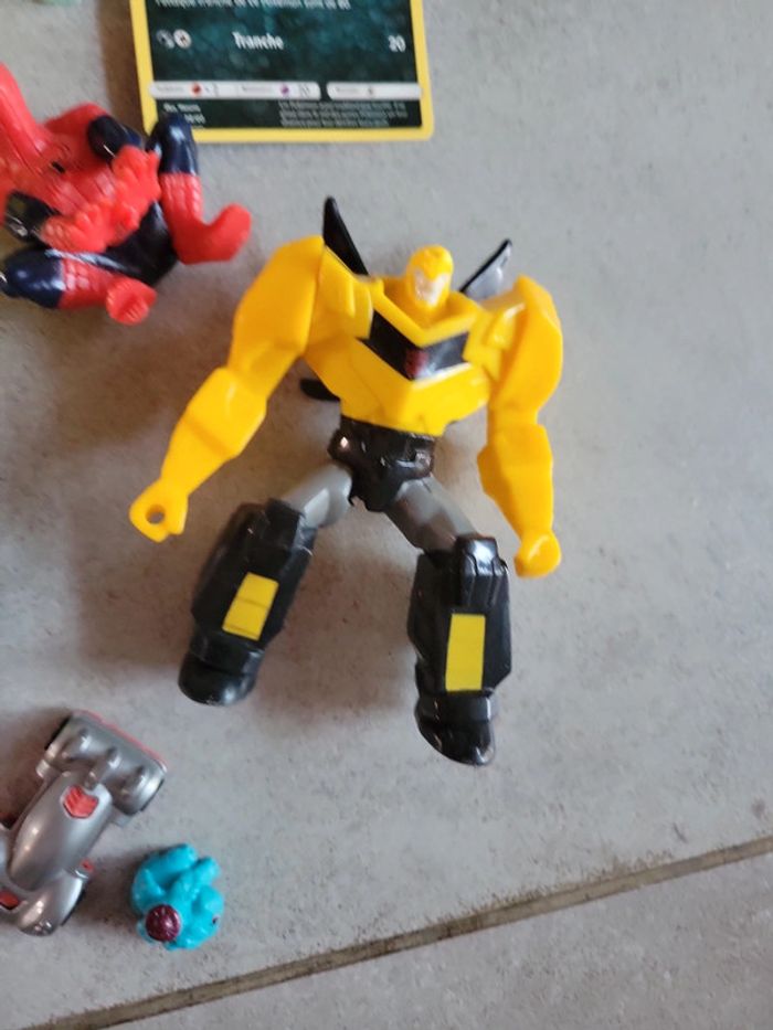 Lot Jouet divers spiderman smurf anse spnier bateaux collier - photo numéro 6