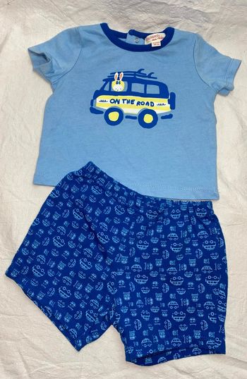 ensemble T-shirt + short Du Pareil au Même 3 mois