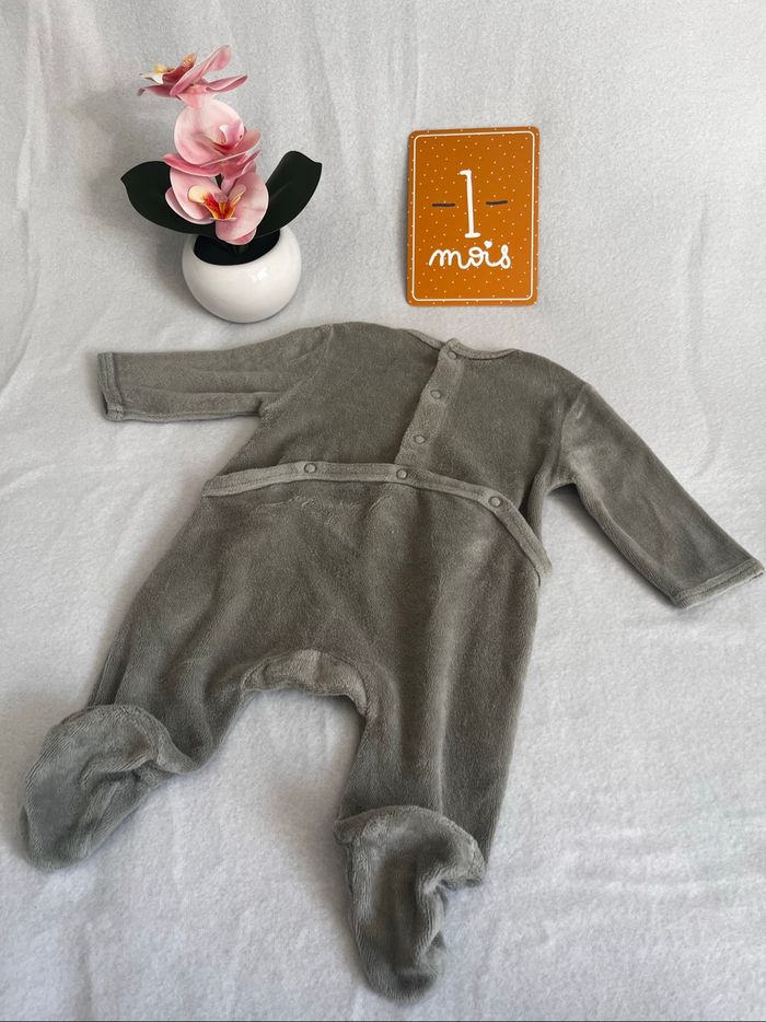 Pyjama velours 1 mois - photo numéro 2