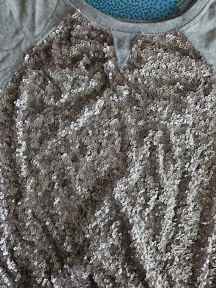 Pull à sequins - photo numéro 2