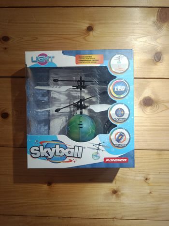Skyball light