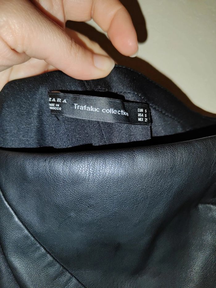 Robe simili cuir Zara taille S - photo numéro 3