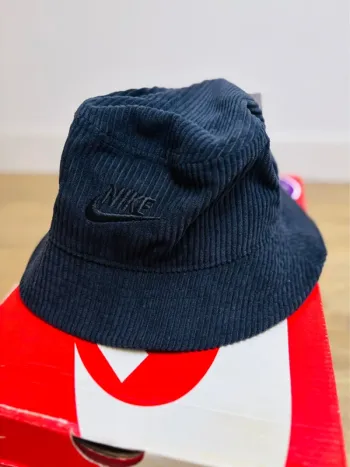 Nike Bob Hat Corduroy Velours Cotelé Noir Taille S