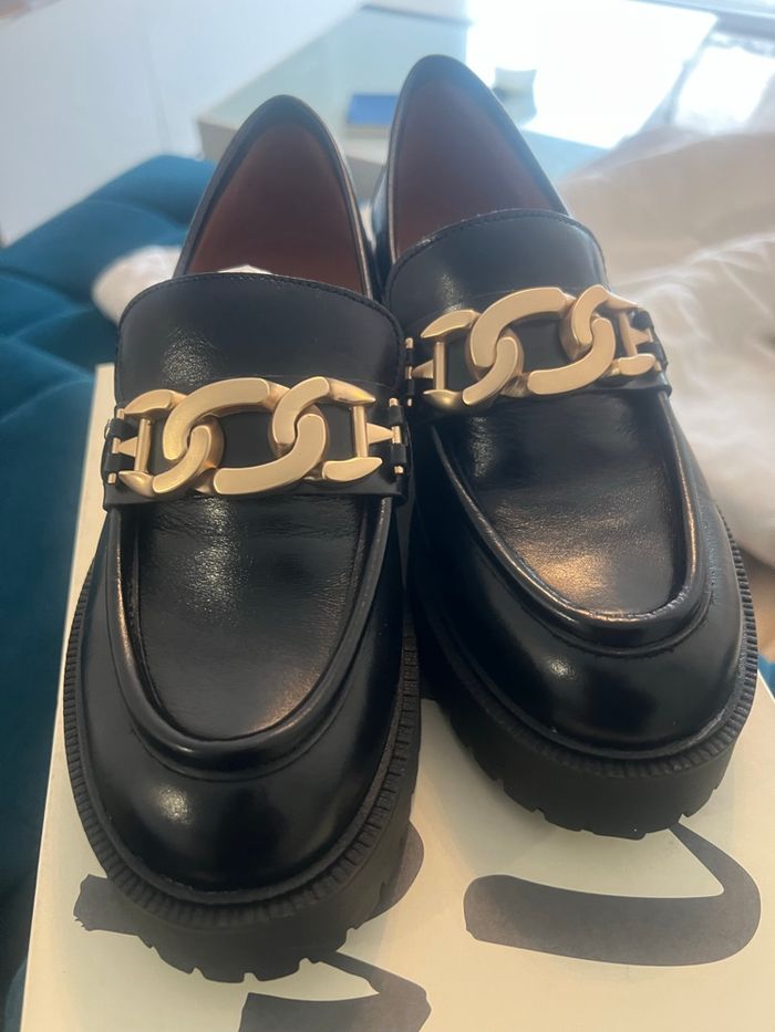 Vente de chaussures - photo numéro 6