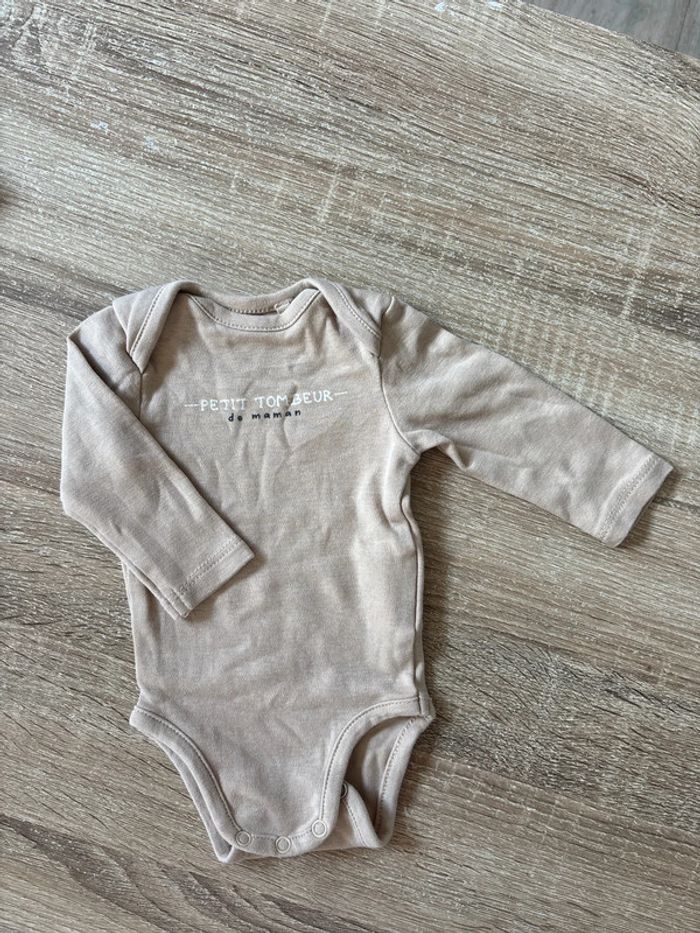 Bodie beige 3 mois