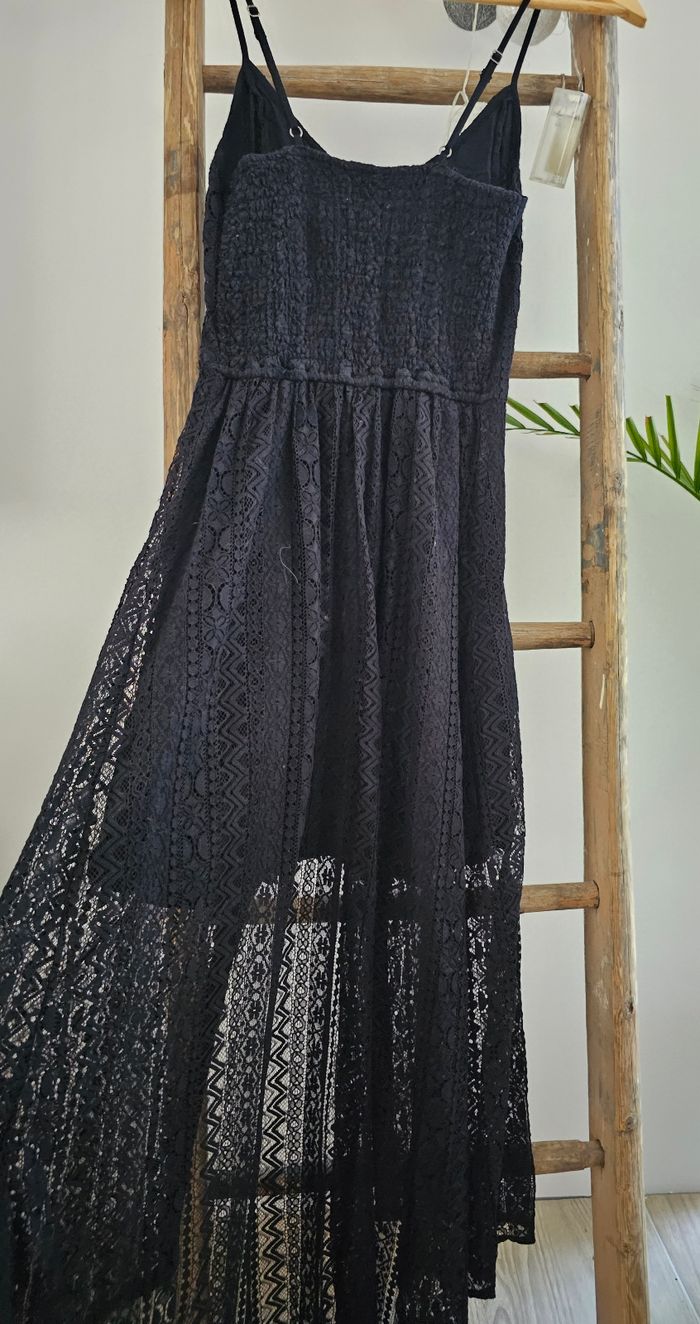 Robe Hollister taille 36 S en dentelle noire - photo numéro 6