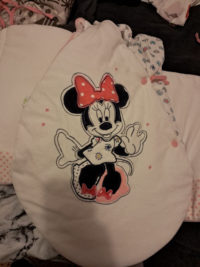 Tour de lit et gigoteuse