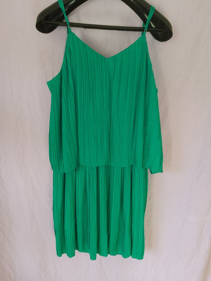 Robe verte Bizzbee - photo numéro 2