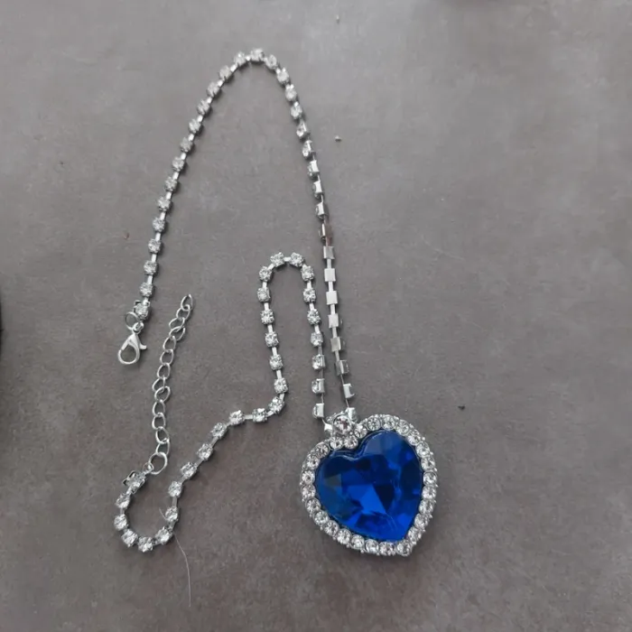 Pendentif  collier bleu le cœur de l océan - photo numéro 2