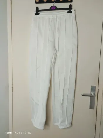 Pantalon de jogging jambes larges taille M