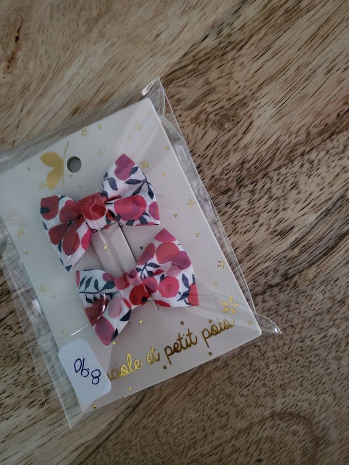 Barrette  bébé Luciole et petit pois