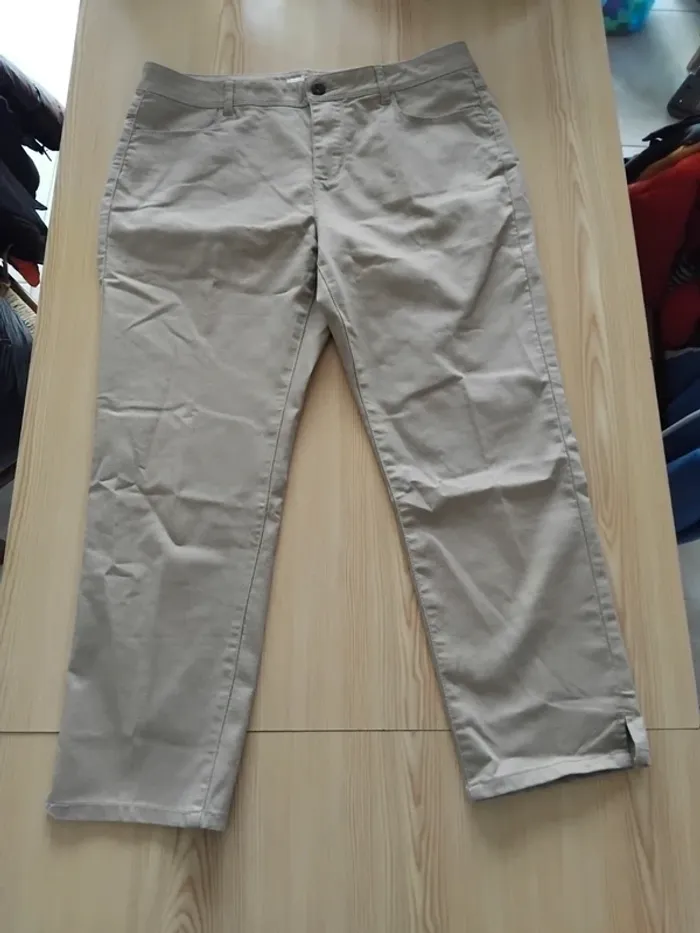 Pantalon court 🔄 - photo numéro 2