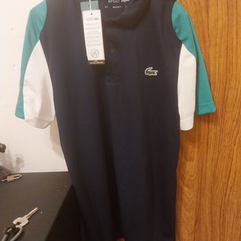 Polo lacoste regular fit neuf avec étiquette 🏷 Acheter 64 euros