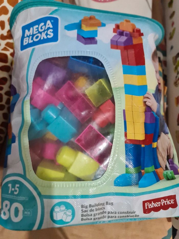 2 sacs mega Blocks pour enfant de 1 à 5 ans Fischer price