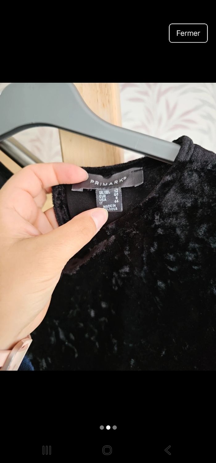 Jolie haut velours neuf - photo numéro 2