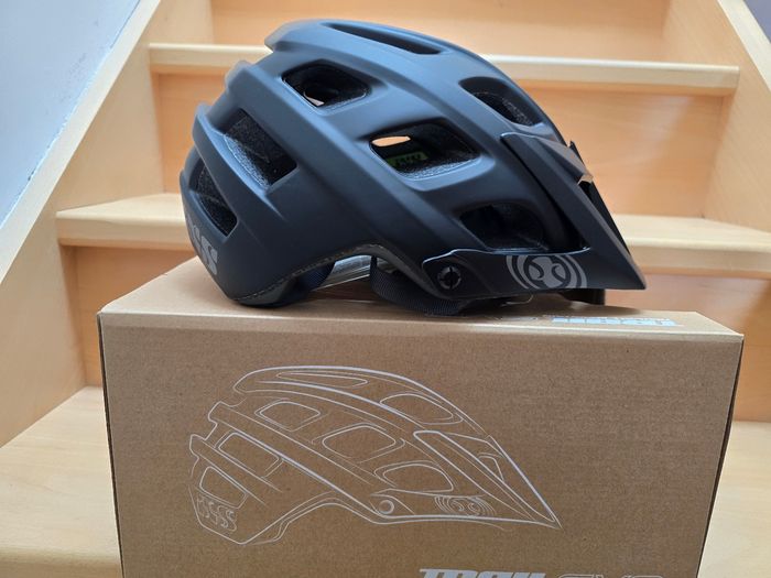 Casque VTT IXS trail evo neuf