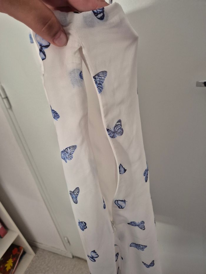 Magnifique robe taille 44 fermeture sur le cote avec papillon - photo numéro 6