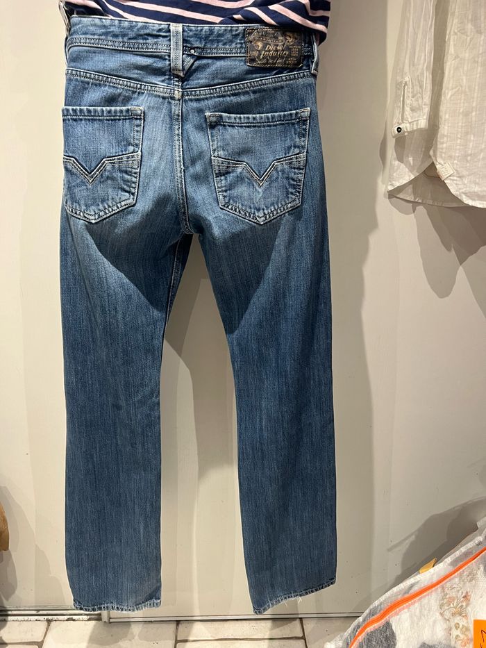 Jeans homme, diesel, modèle Larkee , taille W. 29 grand L. 32. - photo numéro 3