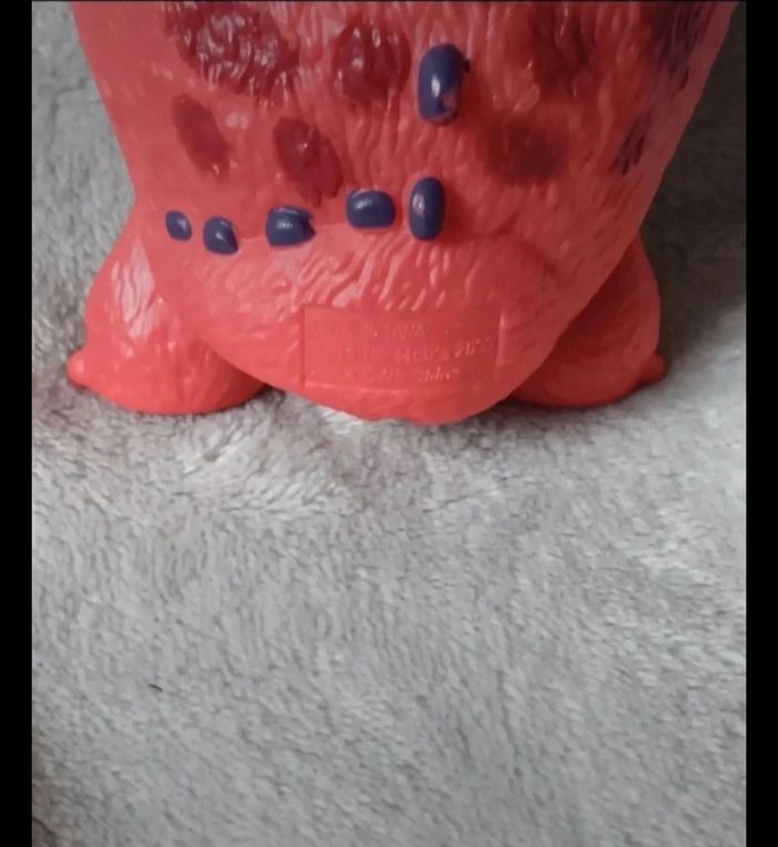 figurine insectosaure monstre vs alien macdonald 2009 - photo numéro 3