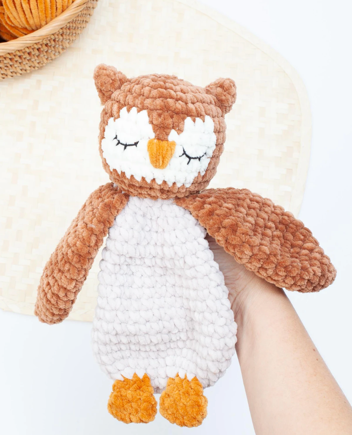 🦉 Doudou Chouette au crochet – Fait main avec amour 🧶💛