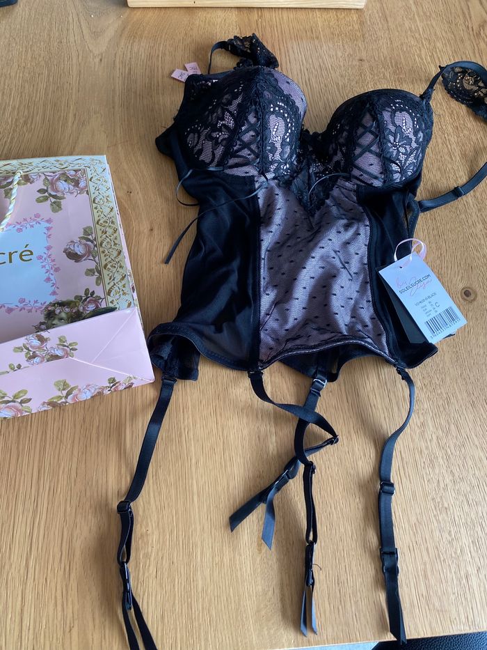 Lingeries neuve soleil  sucre - photo numéro 5