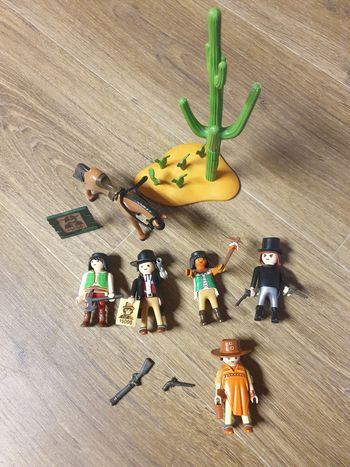 Playmobil - Cow boys et indiens
