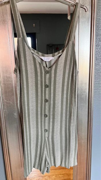 Combi short Primark taille 40