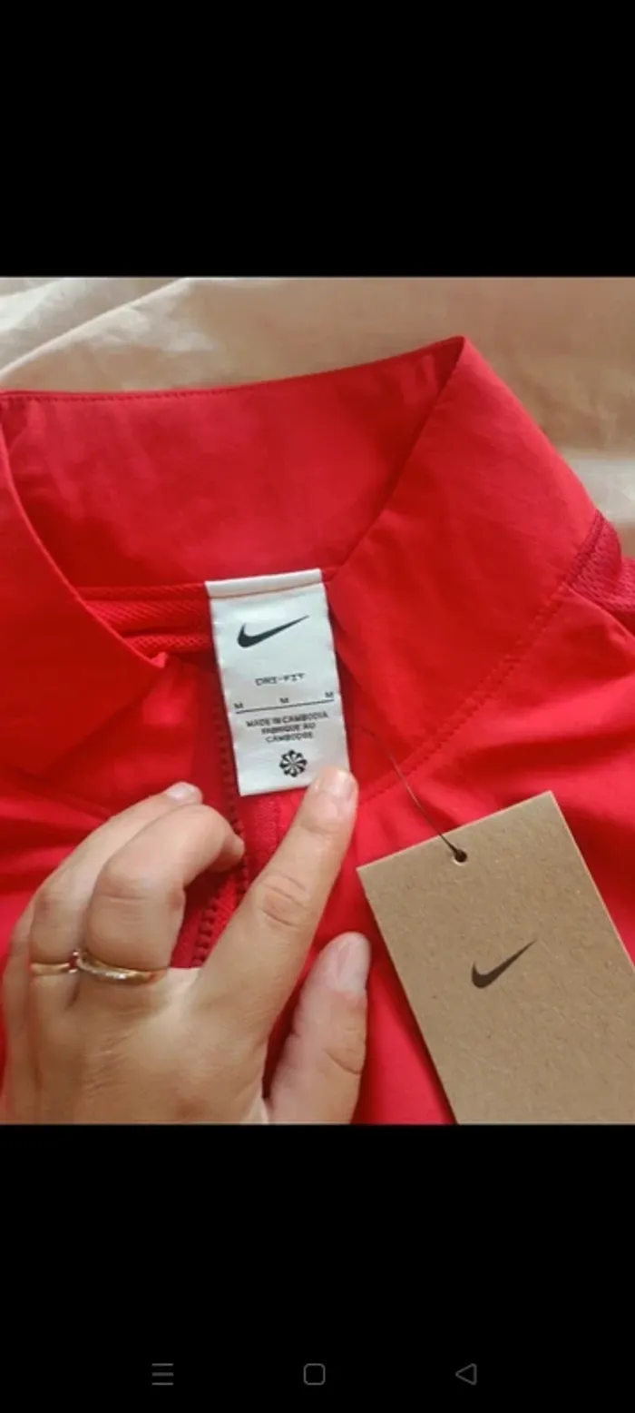 Veste nike taille M neuve - photo numéro 4