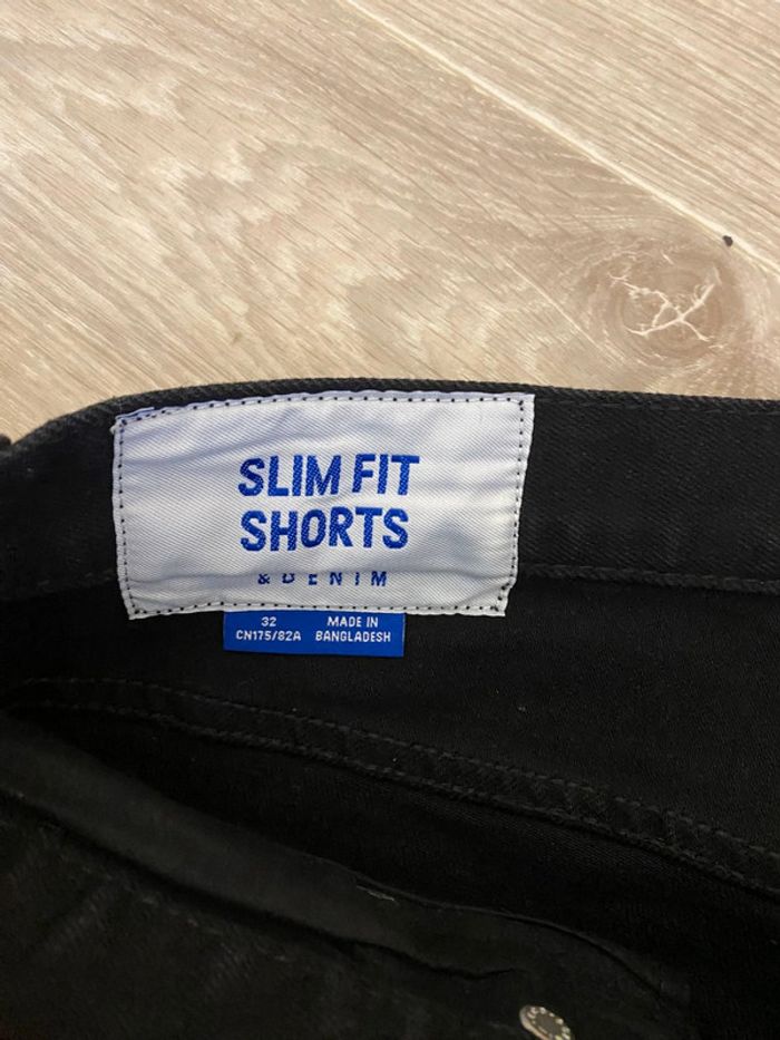 Shorts h&m homme slim fit parfait état en jean noir - photo numéro 6