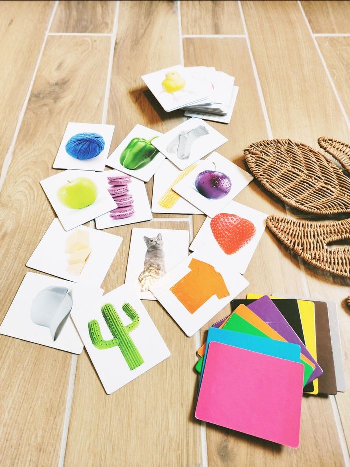 🐥Lot de 39 Flash cards /cartes Apprentissage reconnaissance des couleurs objets