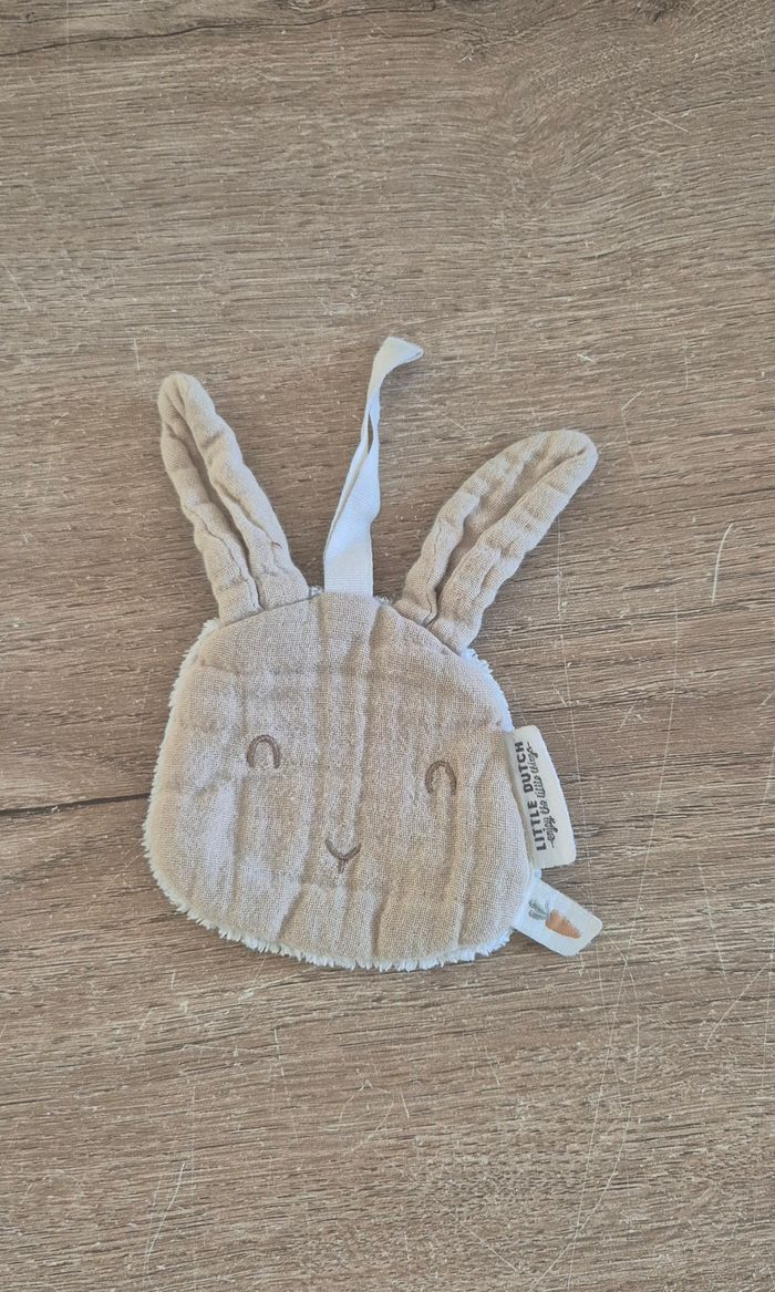 Doudou attache-tétine Little Dutch