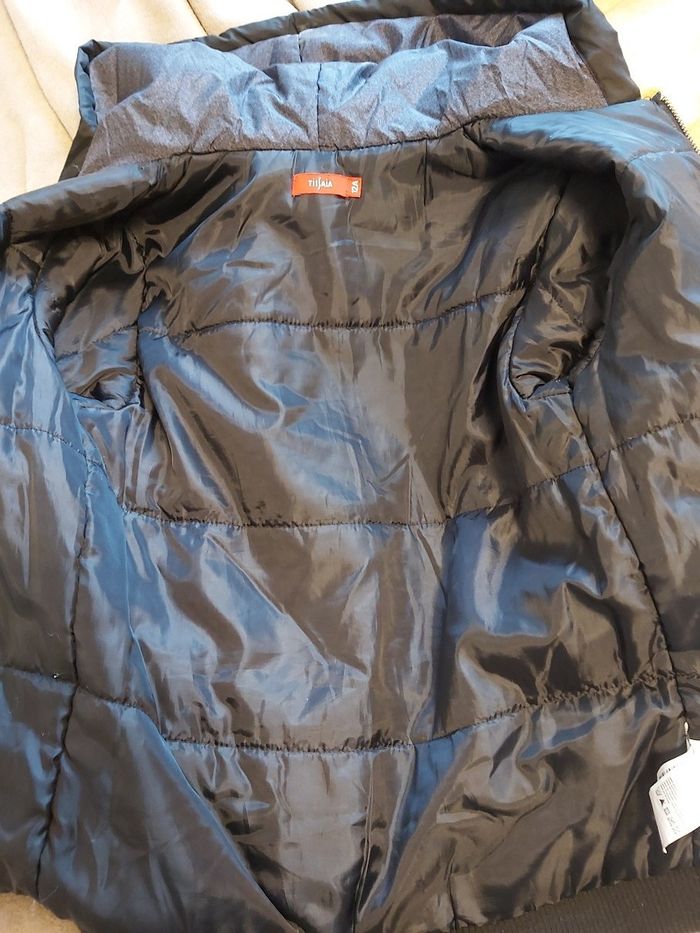 Blouson à capuche noir 12 ans - photo numéro 5