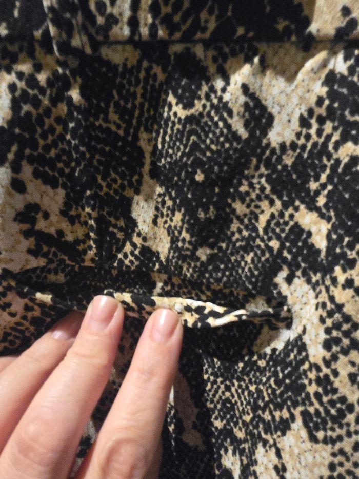 Pantalon droit noir/beige imprimé python T.44 Primark - photo numéro 7