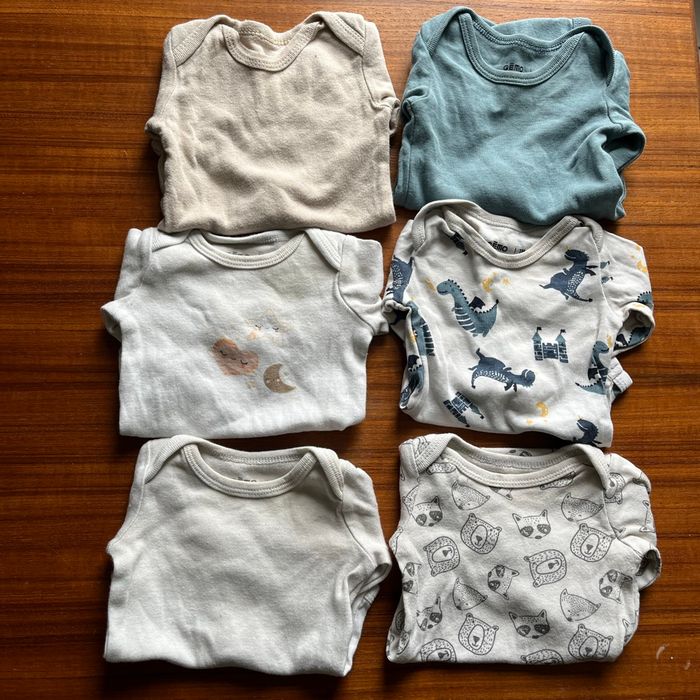Lot de 6 pyjamas + 6 bodys – Taille 3 mois - photo numéro 8