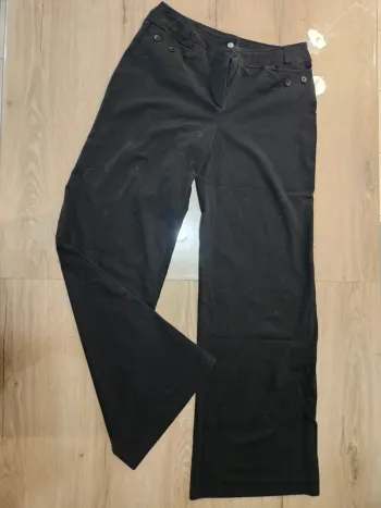 Pantalon noir 40