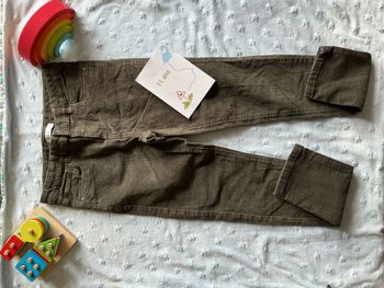pantalon en velours kaki taille réglable 11/12 ans tex