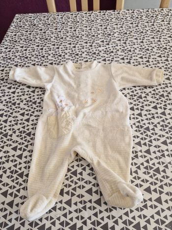 Pyjama taille 1 mois