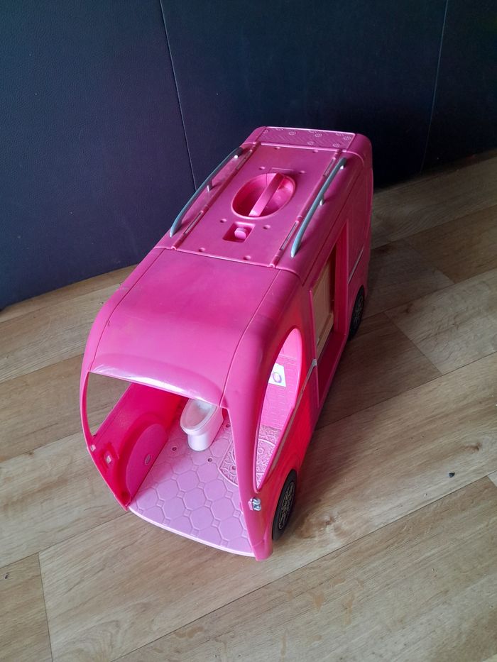 Camion barbie - photo numéro 2