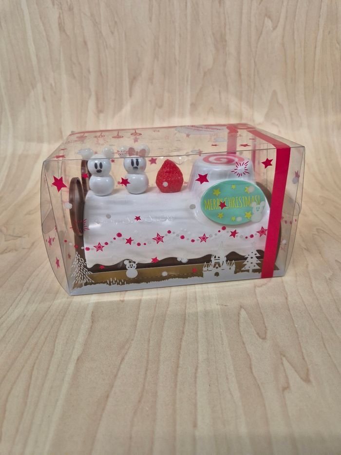 Boite plastique Tokyo Disney Resort : Bûche de Noël