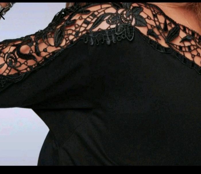 Top noir manche dentelle 38 - photo numéro 2
