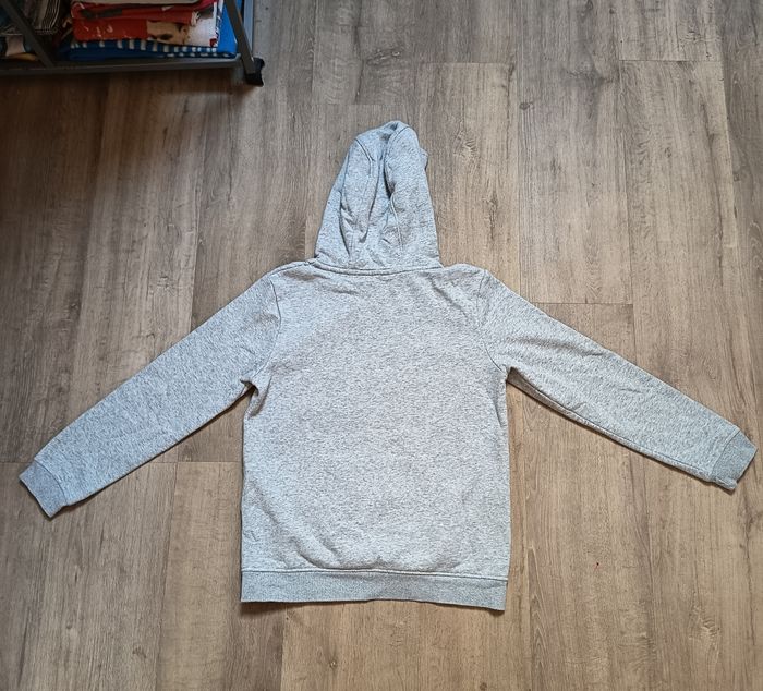 Pull gris - photo numéro 2