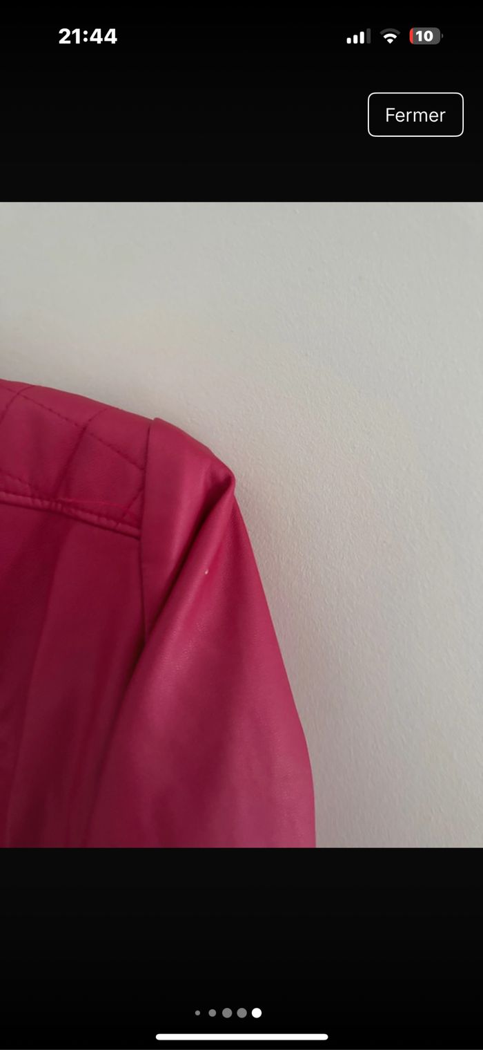 Veste simili cuir 12 ans okaidi rose framboise quasi neuve - photo numéro 3