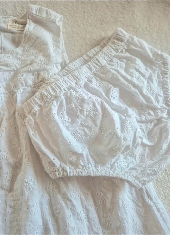 Robe broderies ZY blanche 6-9 mois - photo numéro 3