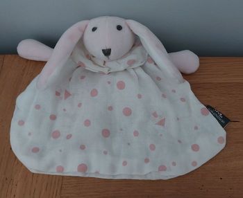Doudou plat lapin Atmosphera